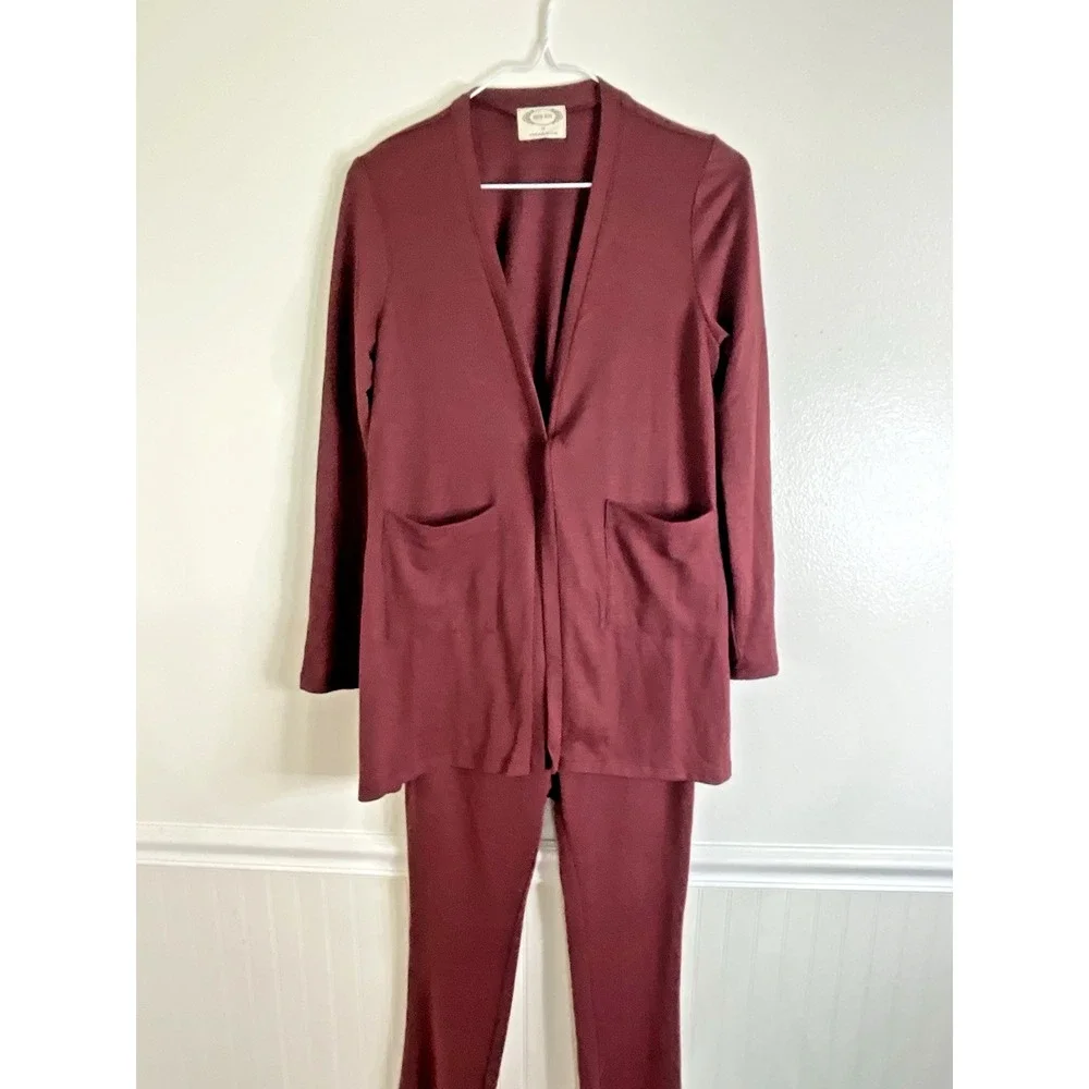 Joyfolie Mia‎ Joy Maroon Cardigan and Pants Set Luxury Lightweight Girls Size 14